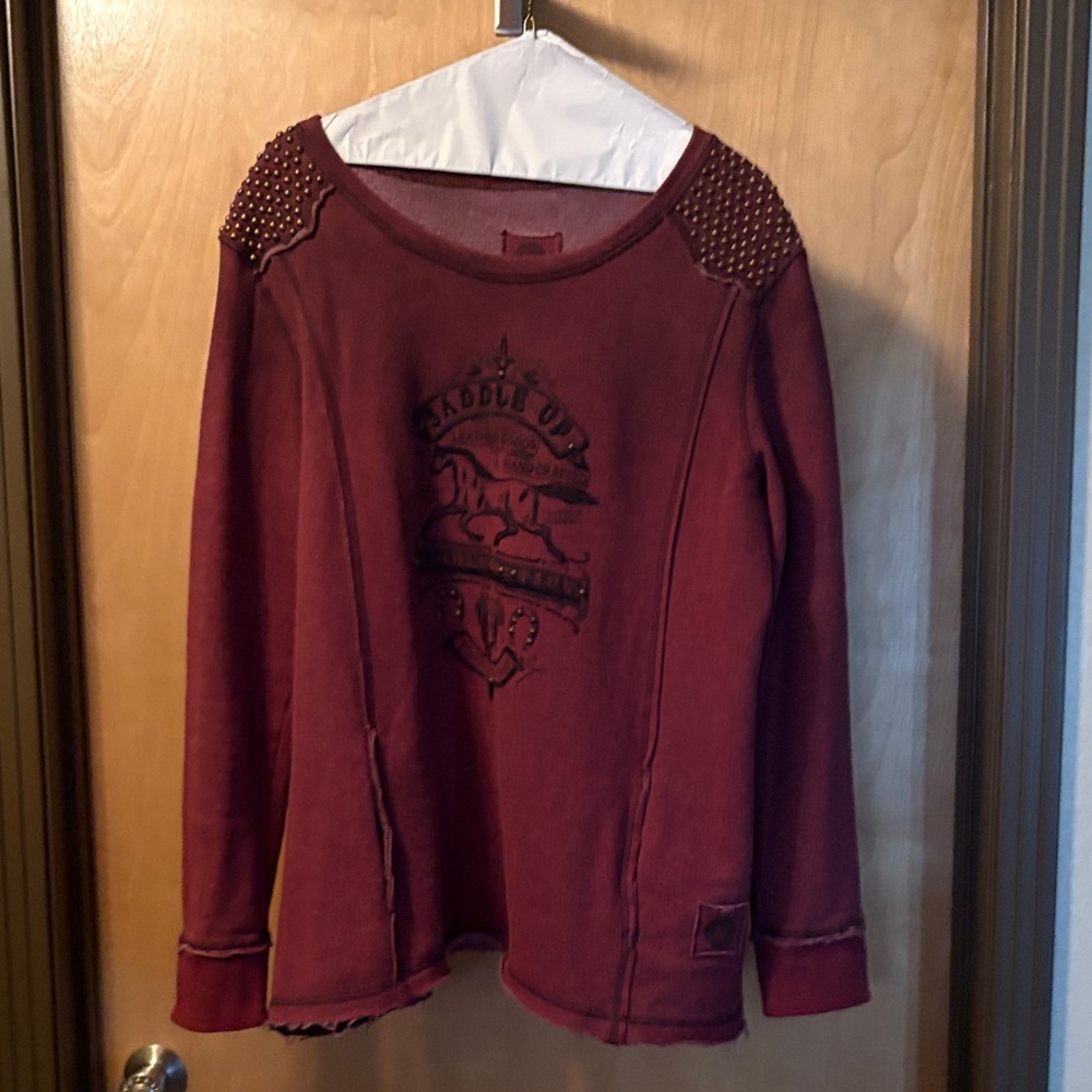Double D Ranch sweatshirt; size 2XL; has pockets
